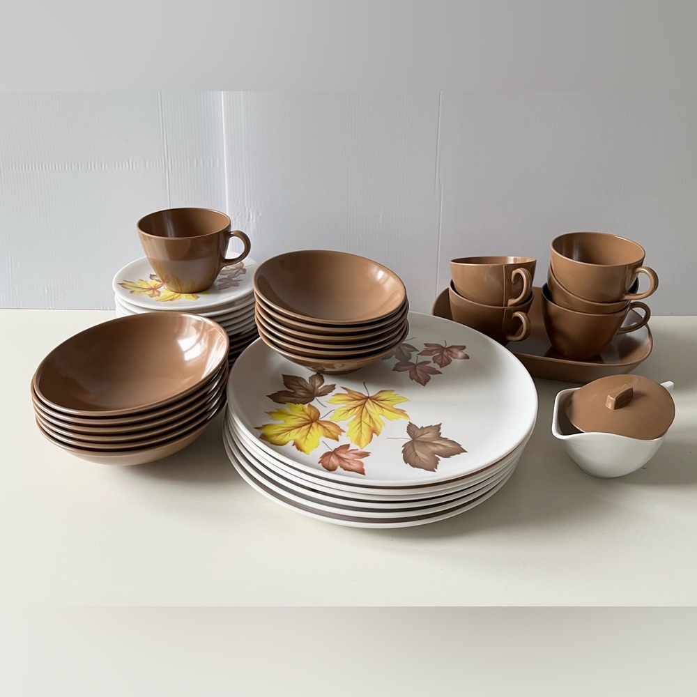 Vintage Melamine Park Avenue Dining Set